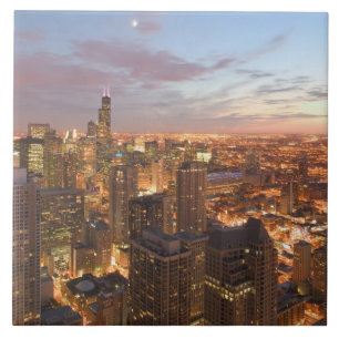USA, Illinois, Chicago: Abend-Sicht auf den Loop Fliese