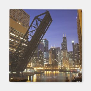 USA, Illinois, Chicago, Chicago River Magnet