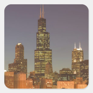 USA, Illinois, Chicago: City Skyline / Abend Quadratischer Aufkleber