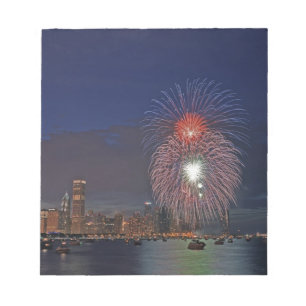 USA, Illinois, Chicago, Feuerwerk am vierten Juli Notizblock