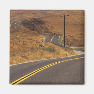 USA, Kalifornien. Landstraße. Gutschrift Magnet