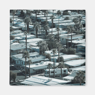 USA, Kalifornien, Palm Springs. Wohnwagenpark auf Magnet