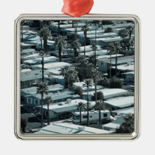USA, Kalifornien, Palm Springs. Wohnwagenpark auf Silbernes Ornament