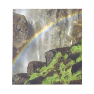 USA, Kalifornien, Yosemite-Nationalpark. Ein Notizblock