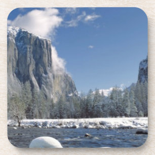 USA, Kalifornien, Yosemite NP. Der Merced-Fluss Untersetzer