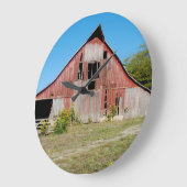 USA, Kansas, alte rote Scheune Große Wanduhr (Winkel)