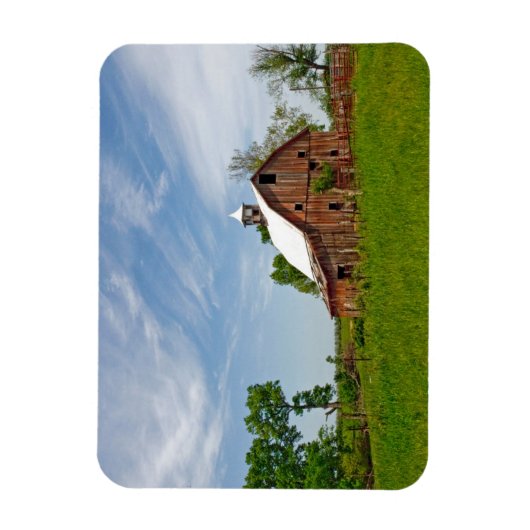 USA, Kansas. Alte rote Scheune Magnet (Vertikal)