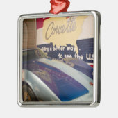 USA, Kentucky, Bowling Green: Nationale Korvette 2 Silbernes Ornament (Links)