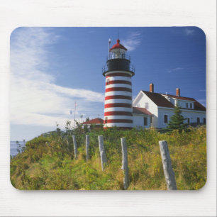 USA, Maine, Lubec. West Quoddy Head Leuchtturm Mousepad