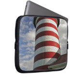 USA, Maine, Lubec. West Quoddy Head LIghthouse Laptopschutzhülle (Vorne Rechts)