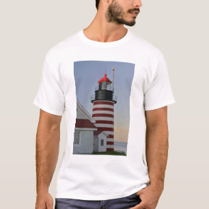 USA, Maine, Lubec. West Quoddy Head Lighthouse, T-Shirt