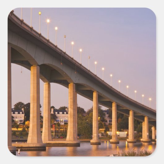 USA, Maryland, Annapolis. Severn River-Brücke, Quadratischer Aufkleber (Vorderseite)