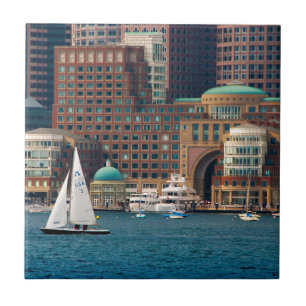 USA, Massachusetts. Boston Waterfront Skyline 2 Fliese