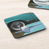 USA, Massachusetts, Gloucester. Ford 1950s-era Getränkeuntersetzer (Linke Seite)