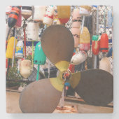 USA, Massachusetts. Propeller und Schwimmer Steinuntersetzer (Vorderseite)