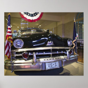 USA, Michigan, Dearborn: Das Henry Ford-Museum, 2 Poster