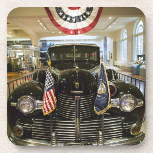 USA, Michigan, Dearborn: Das Henry Ford-Museum, Getränkeuntersetzer