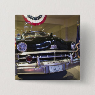 USA, Michigan, Dearborn: The Henry Ford Museum, 2 Button