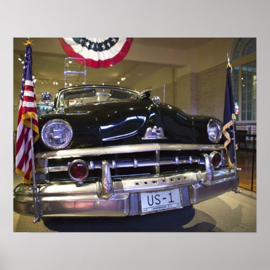 USA, Michigan, Dearborn: The Henry Ford Museum, 2 Poster (Vorne)