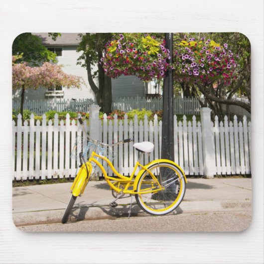 USA, Michigan, Mackinac Island. Gelbrad Mousepad (Vorne)