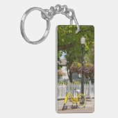 USA, Michigan, Mackinac Island. Gelbrad Schlüsselanhänger (Vorderseite links)