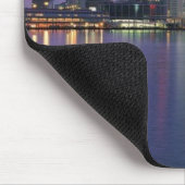 USA, Michigan, Skyline von Detroit, Nacht Mousepad (Ecke)