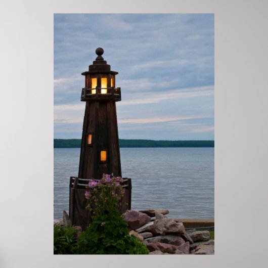 USA, Michigan. Yard Decoration Lighthouse Poster (Vorne)