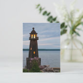 USA, Michigan. Yard Decoration Lighthouse Postkarte (Stehend Vorderseite)