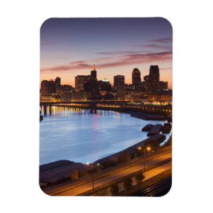 USA, Minnesota, Minneapolis, St. Paul 2 Magnet