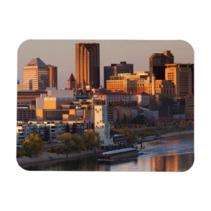 USA, Minnesota, Minneapolis, St. Paul 3 Magnet
