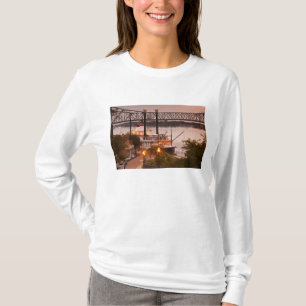 USA, Mississippi, Natchez. Natchez T-Shirt