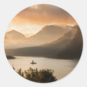 USA, Montana, Glacier National Park. Sunrise Runder Aufkleber
