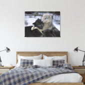 USA, Montana, Wolfen im Schnee Leinwanddruck (Insitu (Schlafzimmer))