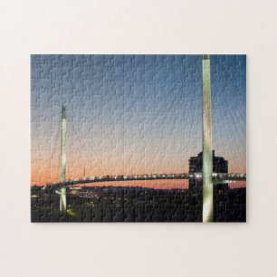 USA, Nebraska, Omaha, Bob Kerrey Fußgängerbrücke Puzzle
