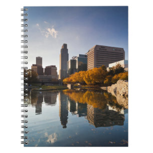 USA, Nebraska, Omaha, Gene Leahy Mall, Skyline Notizblock