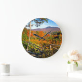 USA, Neuengland, New Hampshire, Chocorua Große Wanduhr (Zuhause)