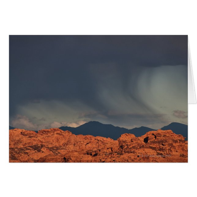 USA, Nevada, Feuertal, Sturmwolke über (Vorderseite (Horizontal))
