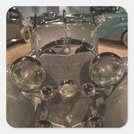 USA, Nevada_Reno: National Automobile Museum 2 Quadratischer Aufkleber (Vorderseite)
