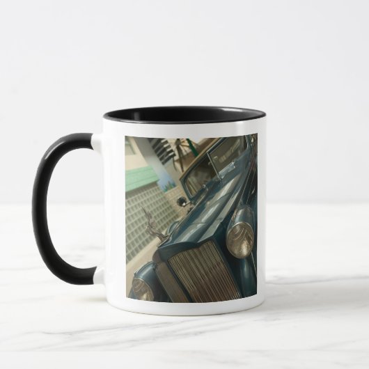 USA, Nevada_Reno: Nationales Automobil-Museum Tasse (Links)