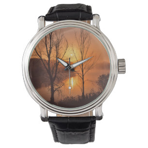USA, New England, Maine. Herbstsonne Armbanduhr