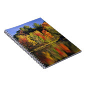 USA, New Hampshire, Moultonborough. Bäume in Notizblock (Rechte Seite)