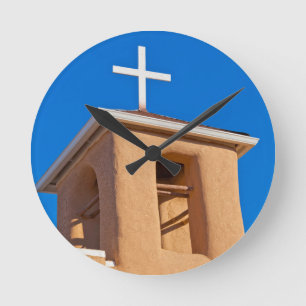 USA, New Mexico. Oberes Rancho De Taos Runde Wanduhr