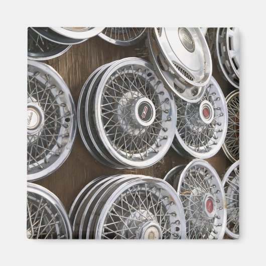 USA, New Mexico, Prewitt: Auto Hubcaps / Rt. 66 Magnet (Vorne)