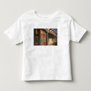 USA, New Mexico, Taos: Navaho-Teppichgalerie-Kit Kleinkind T-shirt