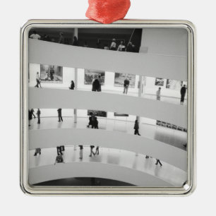 USA, New York, New York City: Die Guggenheim 5 Ornament Aus Metall