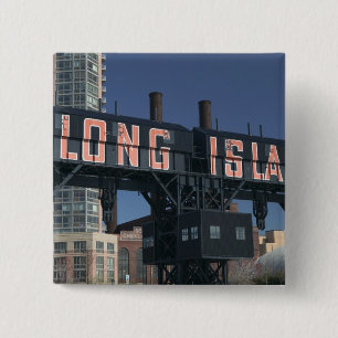 USA, New York, New York City, Queens: Lang Button