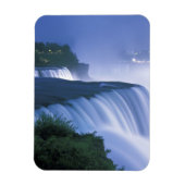 USA, New York, Niagara Falls. American Falls in Magnet (Vertikal)