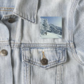 USA, NH, Schneebedeckte Baumwege Snoeshoe Button (Beispiel)