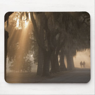 USA; Nordamerika; Georgia; Savannah. Jungen Mousepad