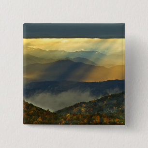 USA, North Carolina, Great Smoky Mountains. Button